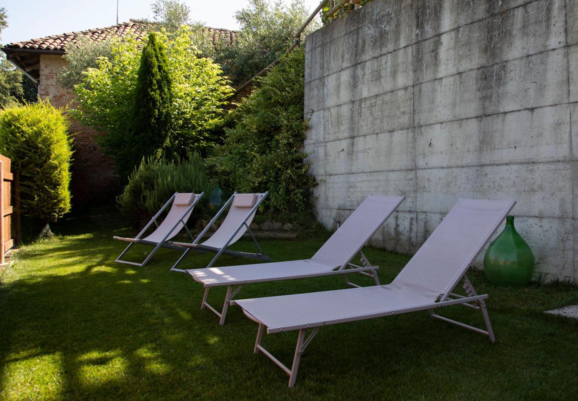 Casa Graziella- Appartamenti Vacanze Portacomaro Ngoại thất bức ảnh